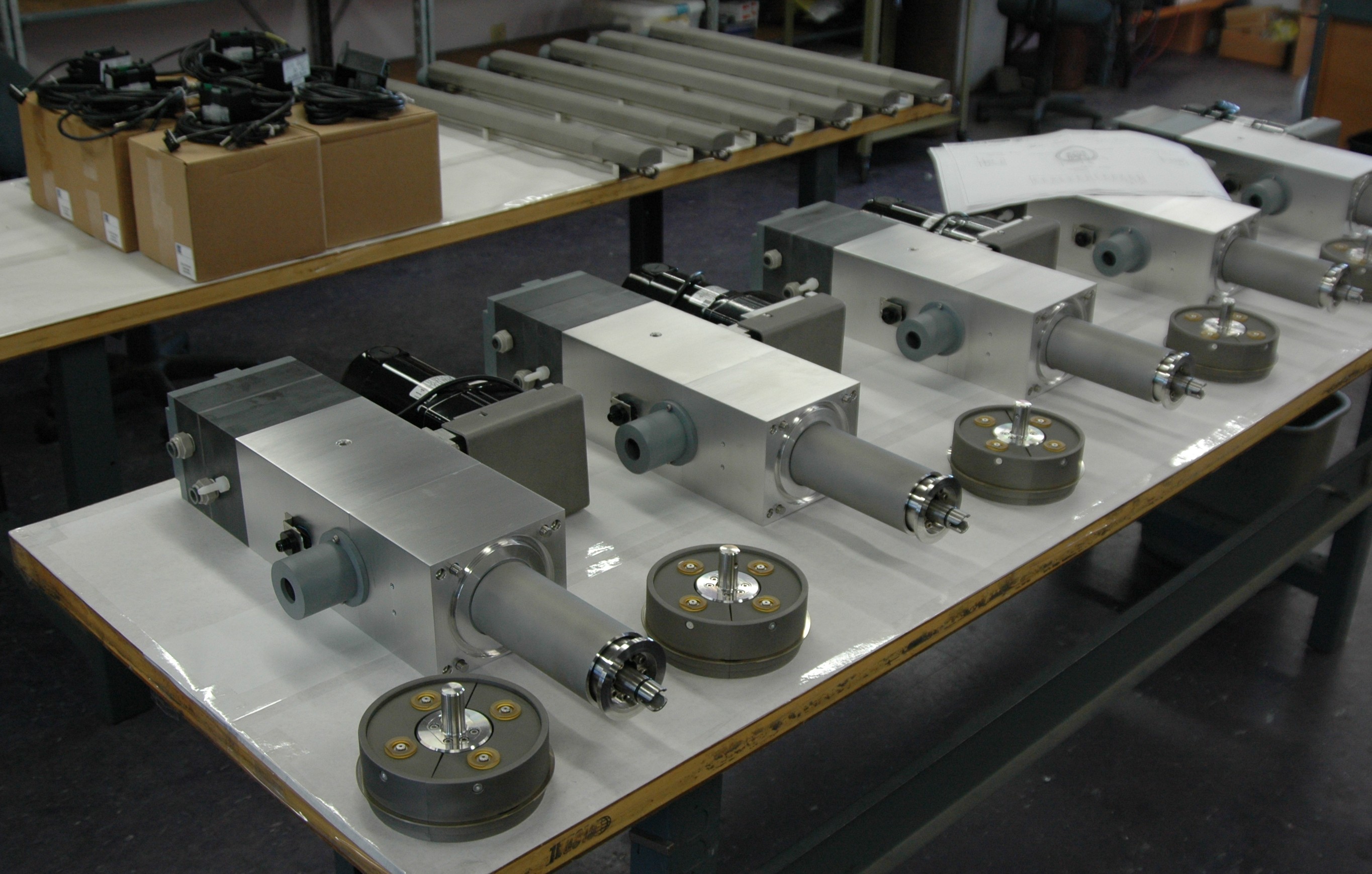 Cylindrical Side Mount Drives